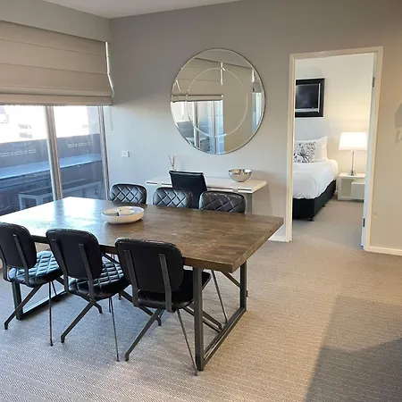 Honeysuckle Executive Apartments Newcastle Exterior photo