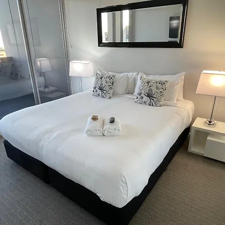 Honeysuckle Executive Apartments Newcastle Exterior photo