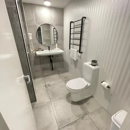 Honeysuckle Executive Apartments Newcastle Exterior photo
