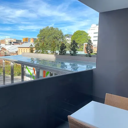 Honeysuckle Executive Apartments Newcastle Exterior photo