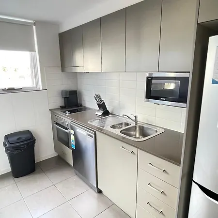 Honeysuckle Executive Apartments Newcastle Exterior photo
