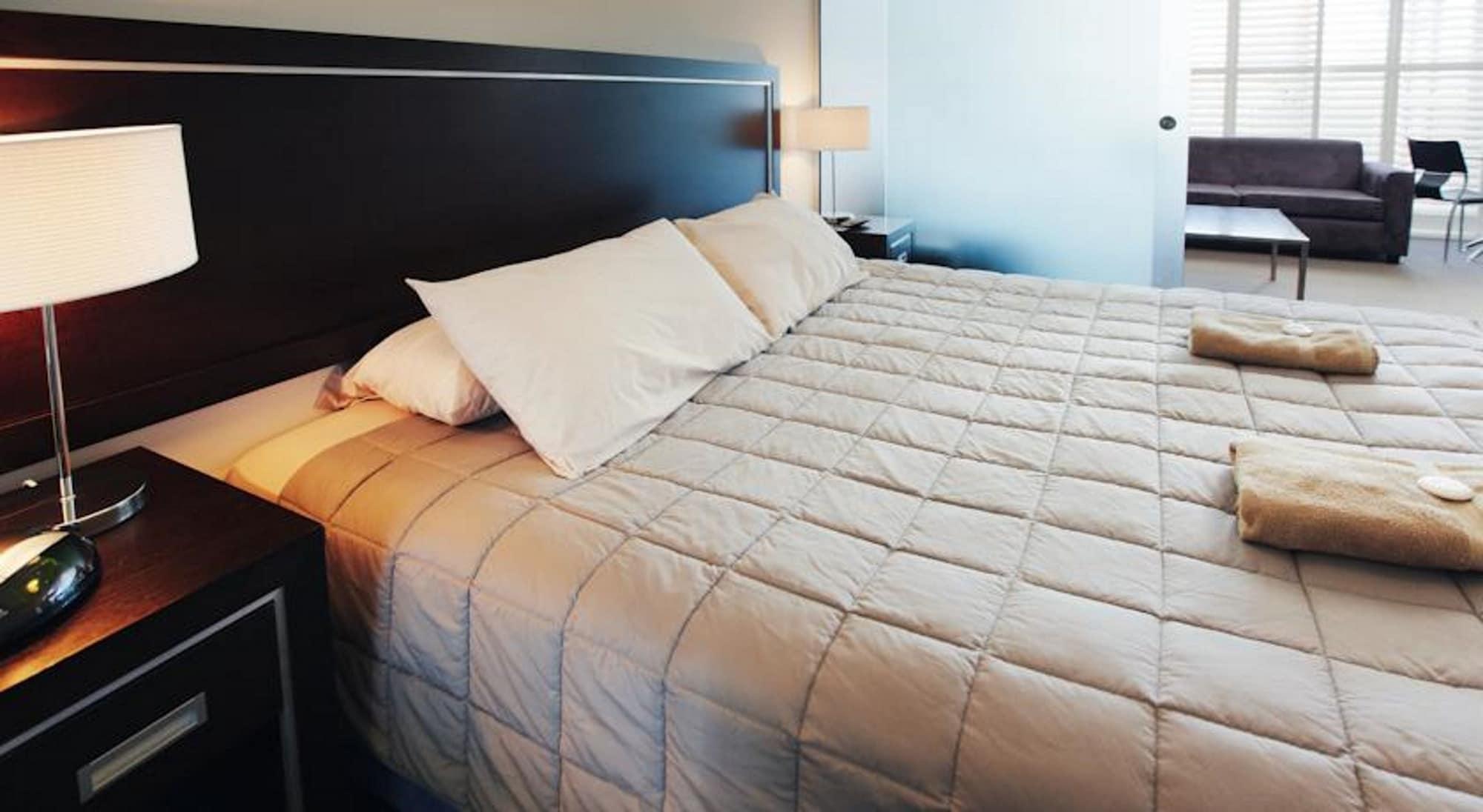 Honeysuckle Executive Aparthotel