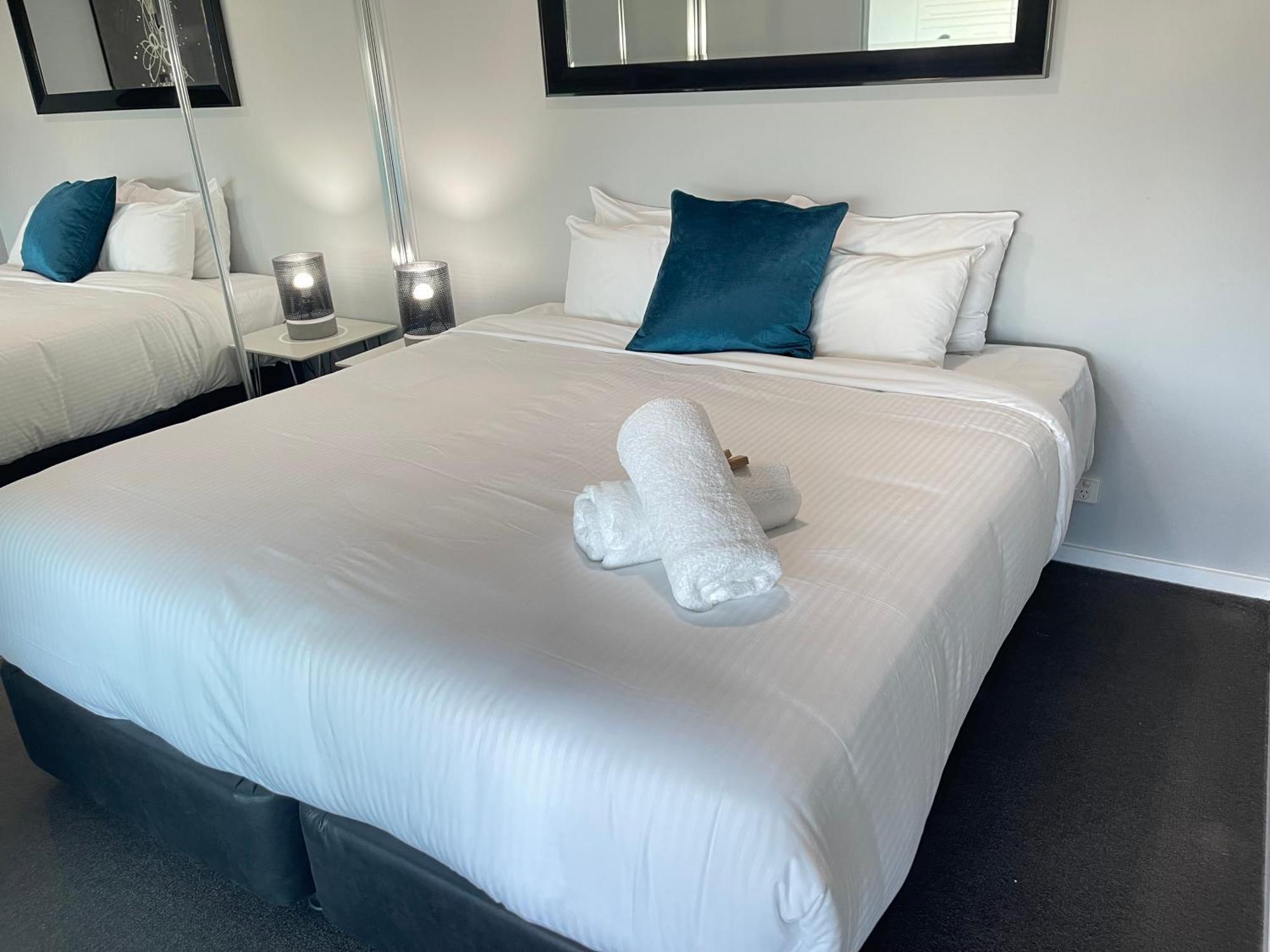 Honeysuckle Executive Aparthotel