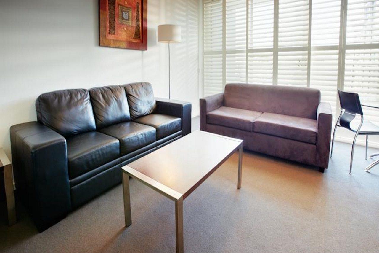 Honeysuckle Executive 4*