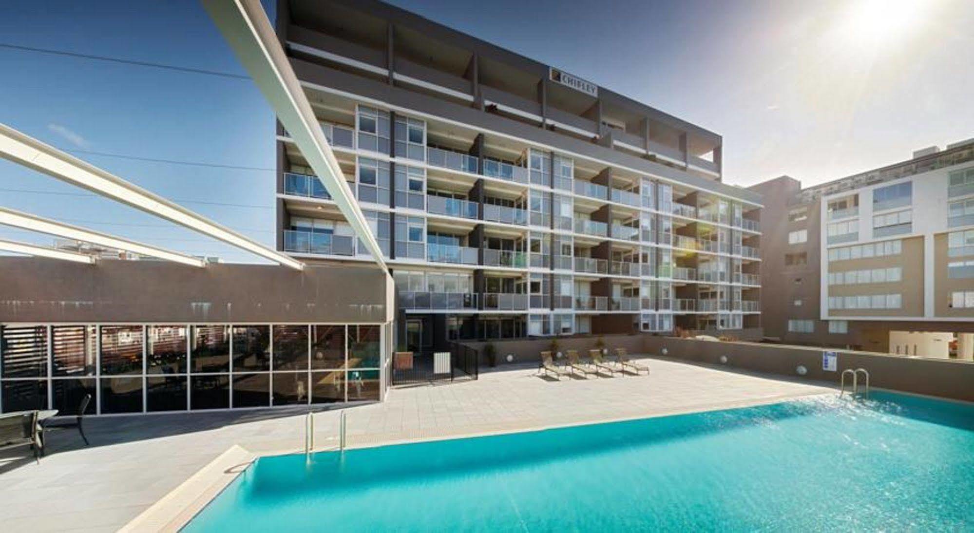 Honeysuckle Executive Aparthotel 4*